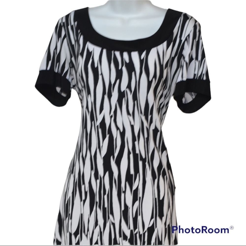 Dress Barn sz 10 Black & White 95% Polyester